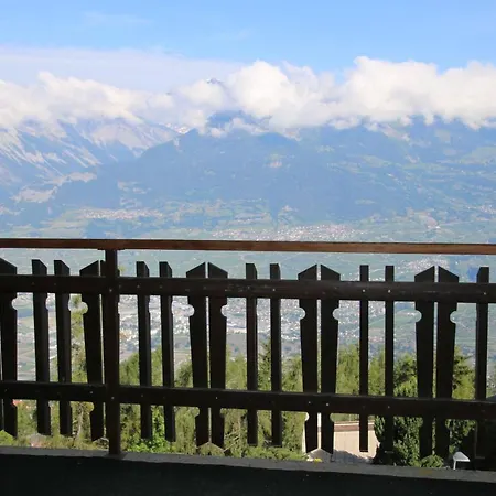 Melezes S 023- Lift 6 Pers * Veysonnaz