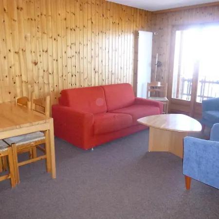 Melezes R-s Mountain & Lift Apartements