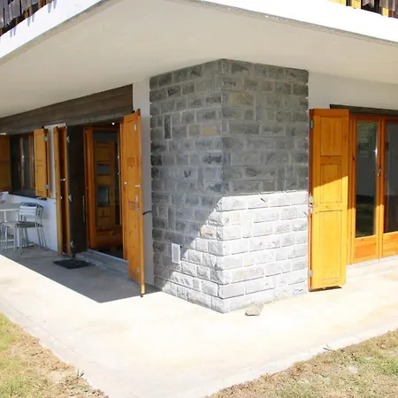Melezes R-s Mountain & Lift Apartements Lejlighed *