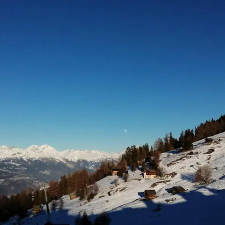 Melezes R-s Mountain & Lift Apartements Lejlighed *