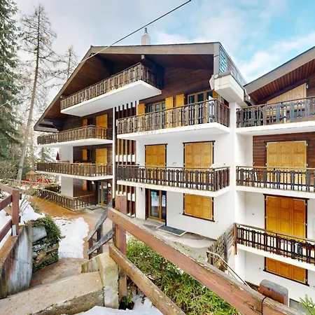 Melezes R-s Mountain & Lift Apartements